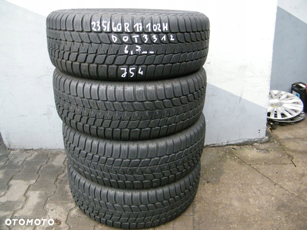 J54 4xZIMA 235/60R17 102H BRIDGESTONE BLIZZAK LM-25 4X4 - 2