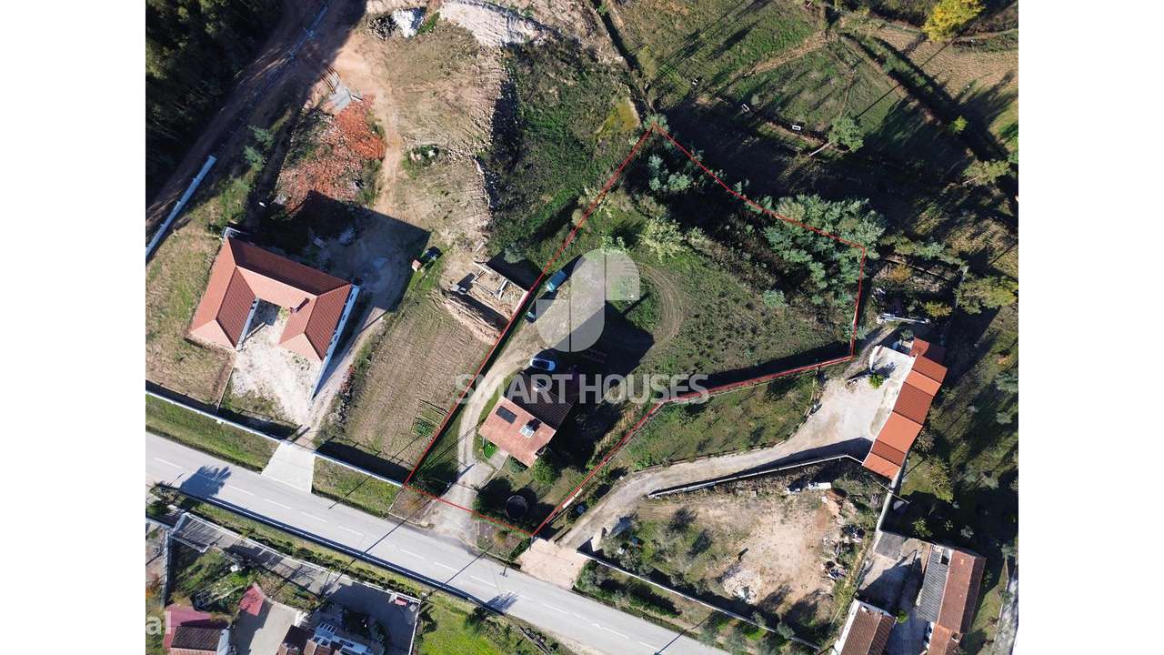 Moradia T4 Poços c/ terreno-49