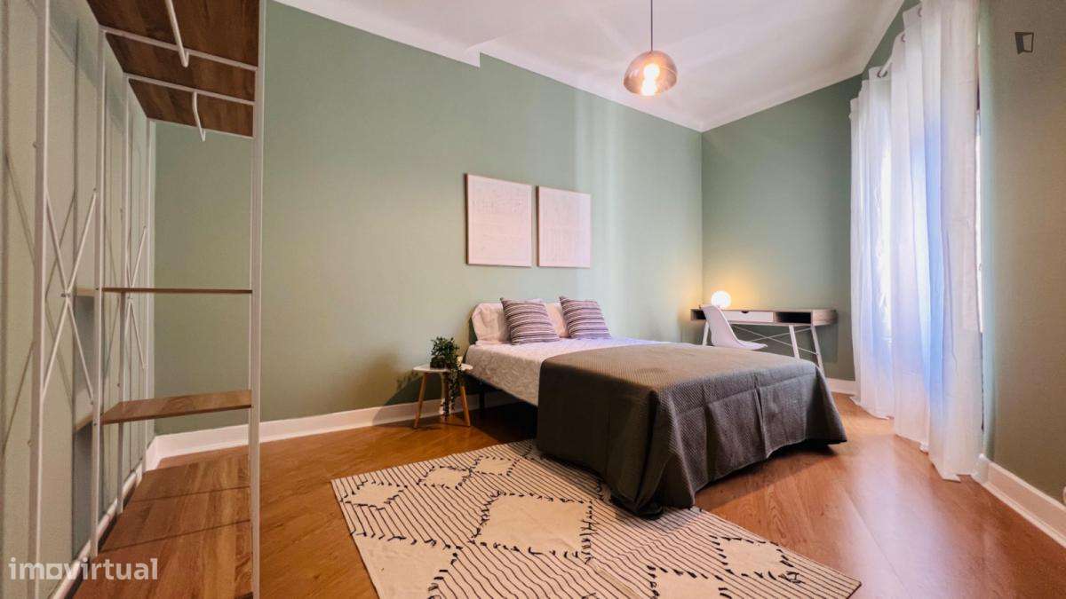 Quarto - localizado em Cidral Coimbra - Grande imagem: 4/10