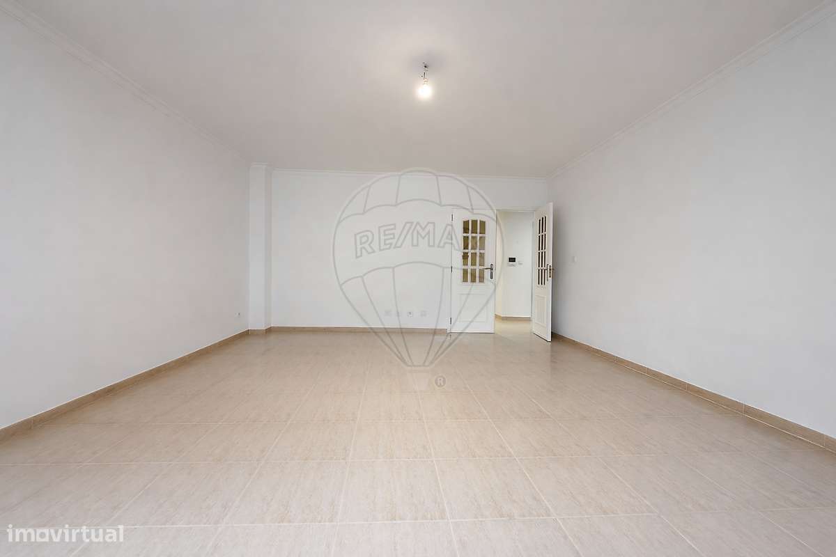 Apartamento T2 para arrendamento - Grande imagem: 4/13