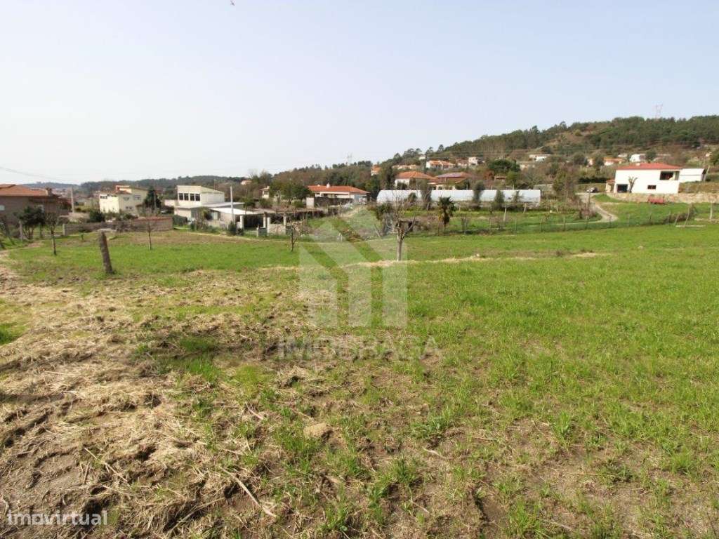 Venda Terreno com possibilidade de Lotear, em S. Mamede (Este), Braga-14