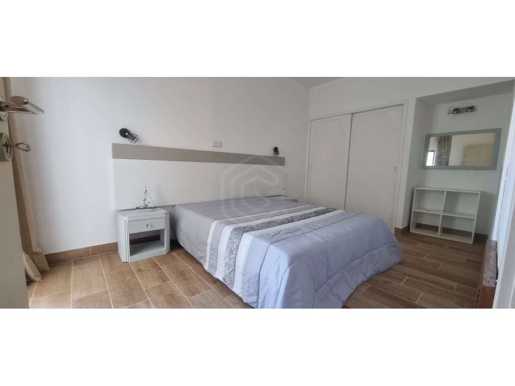 Apartamento T1 remodelado na Praia da Rocha, Portimão-9
