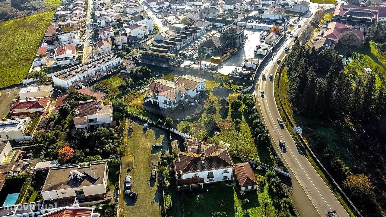 Moradia T5 para venda-6