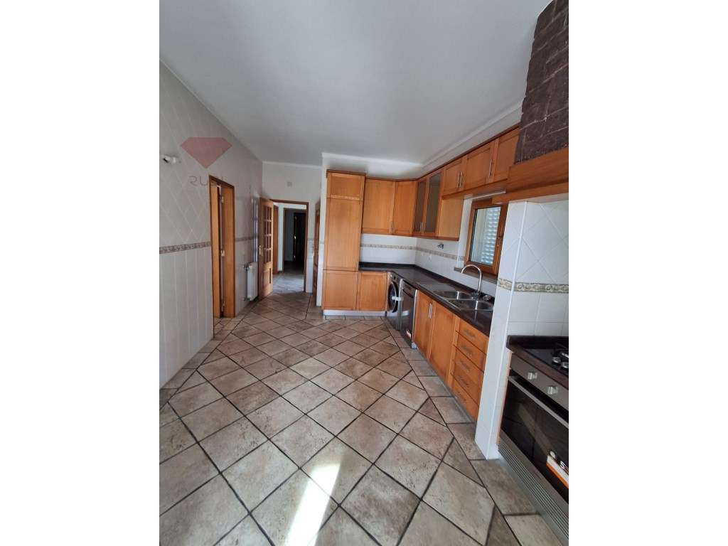 Moradia Exclusiva em Sesimbra-9