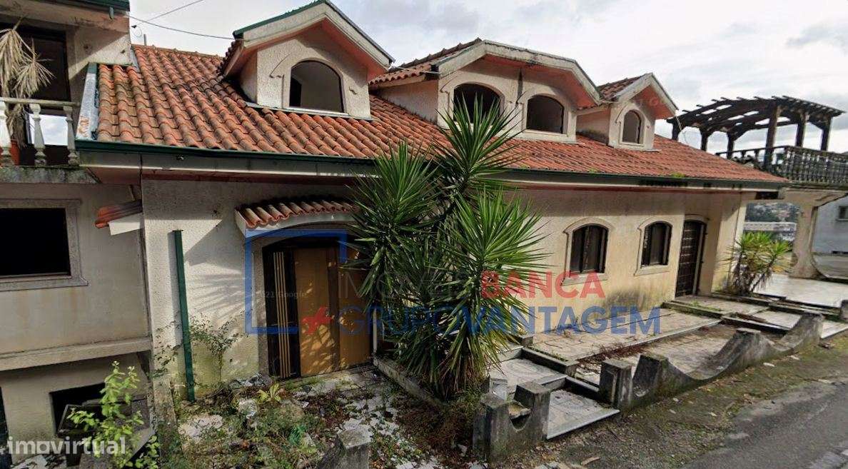 Moradia T4 - Paredes - Grande imagem: 3/6