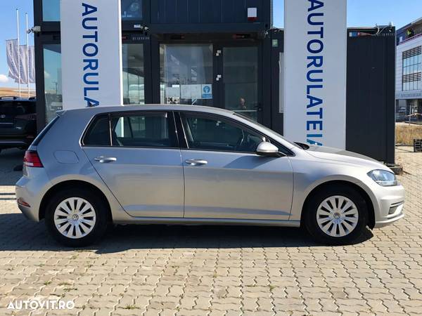 Volkswagen Golf 1.0 TSI Comfortline - 2