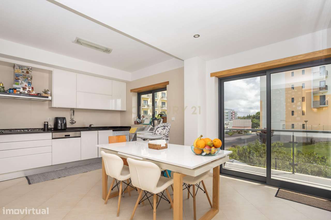 Montijo - Apartamento T3 c/Estacionamento e Varandas - Grande imagem: 5/38