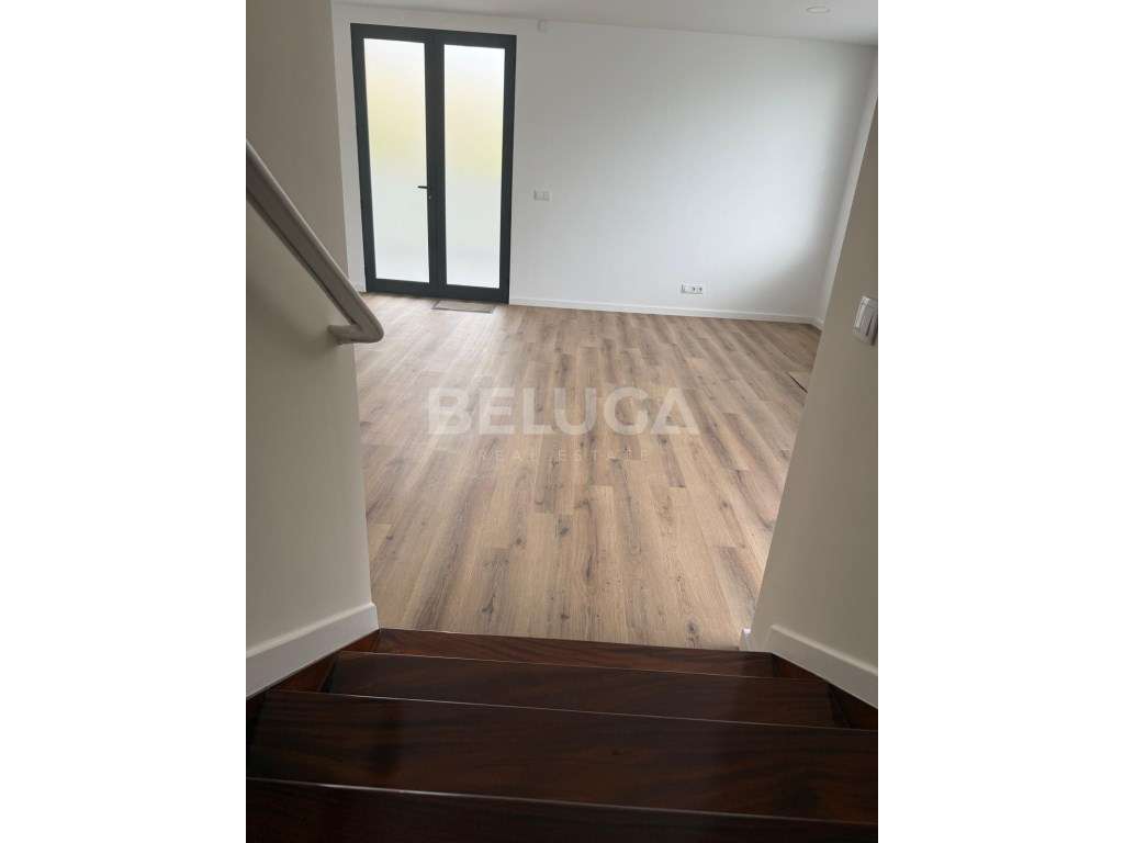 MORADIA T3 || CÂMARA DE LOBOS-15