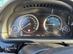 BMW Seria 5 525d Touring - 12