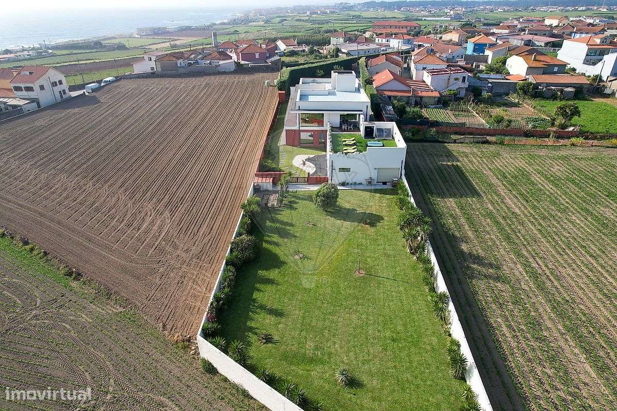 Moradia T4 para venda-2