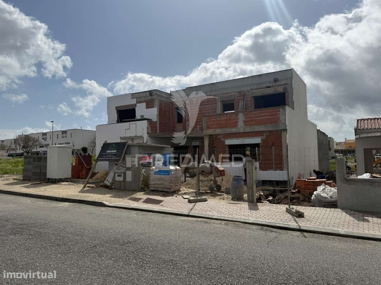 Moradia Nova T5 com Piscina em Vila Nova de Santo André - Grande imagem: 4/19