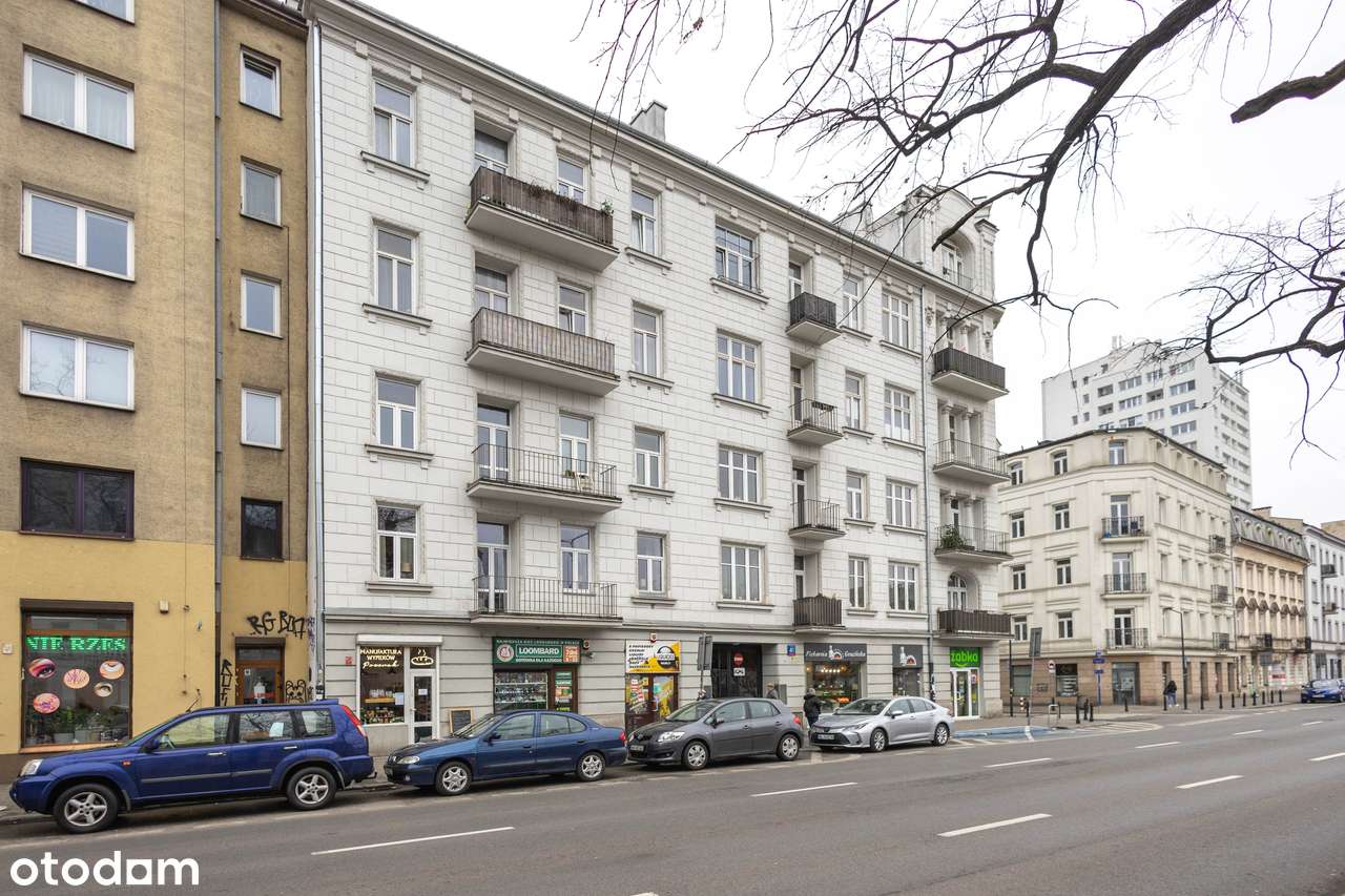 Wysokie 2pok w przedwojennej kamienicy po rewitalizacji - Pełny obrazek: 2/20