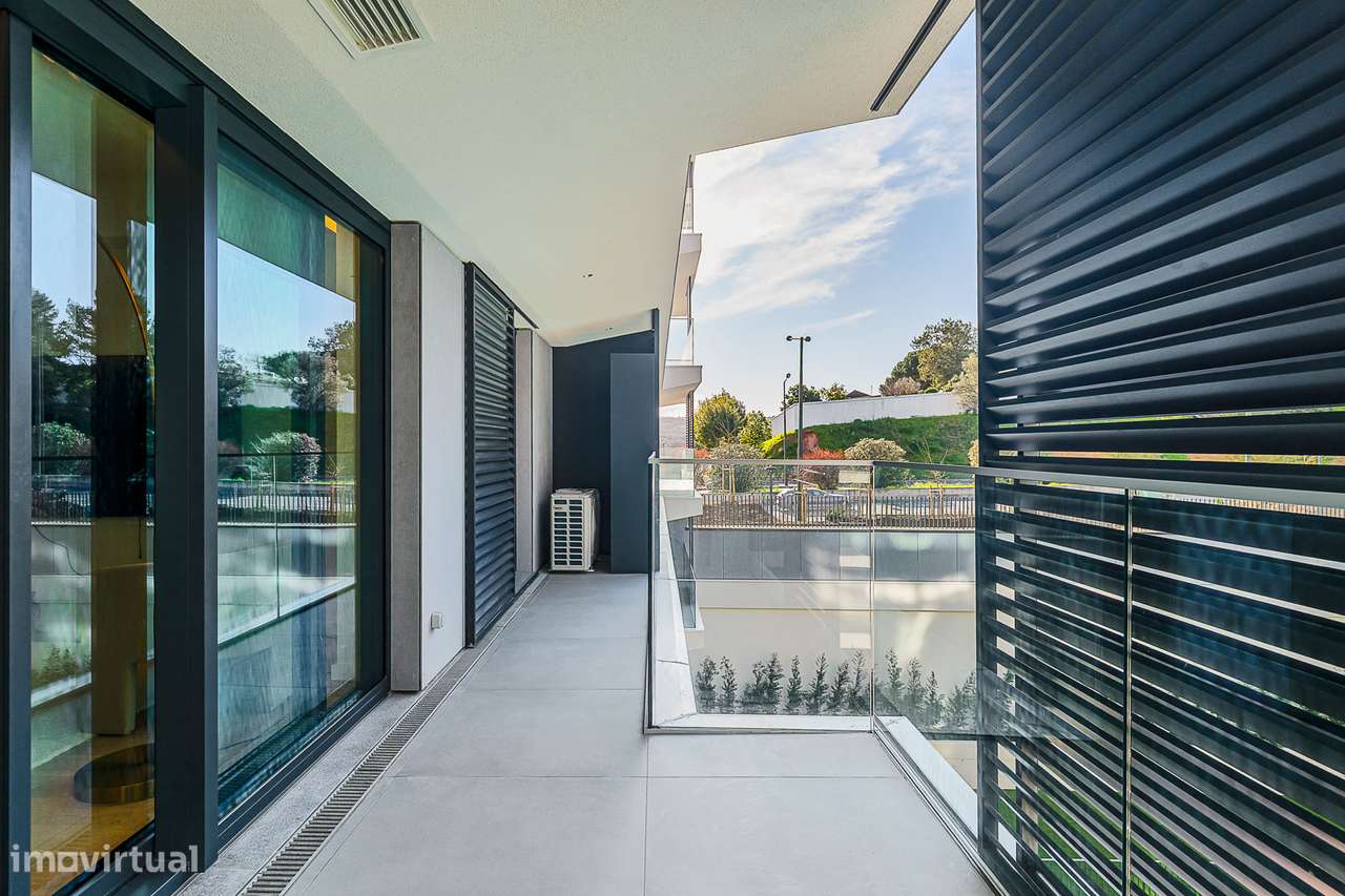 Apartamento t1 à venda na Avenida dos Combatentes, 70-27