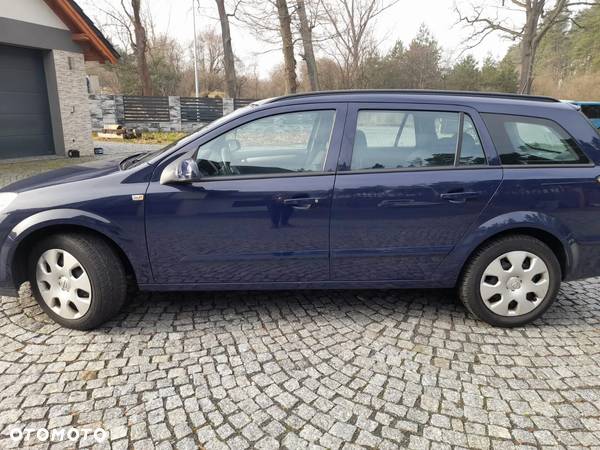 Opel Astra III 1.9 CDTI Enjoy - 4