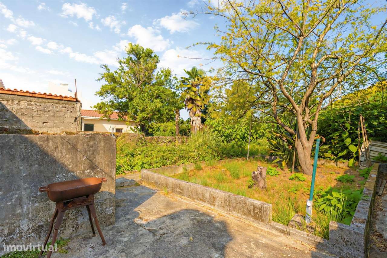 Casa Bifamiliar na Senhora da Hora | 185 m2 | Terreno com Cerca de...-26
