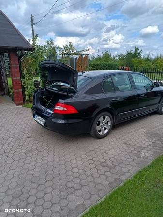 Skoda Superb 2.0 TDI Elegance - 6