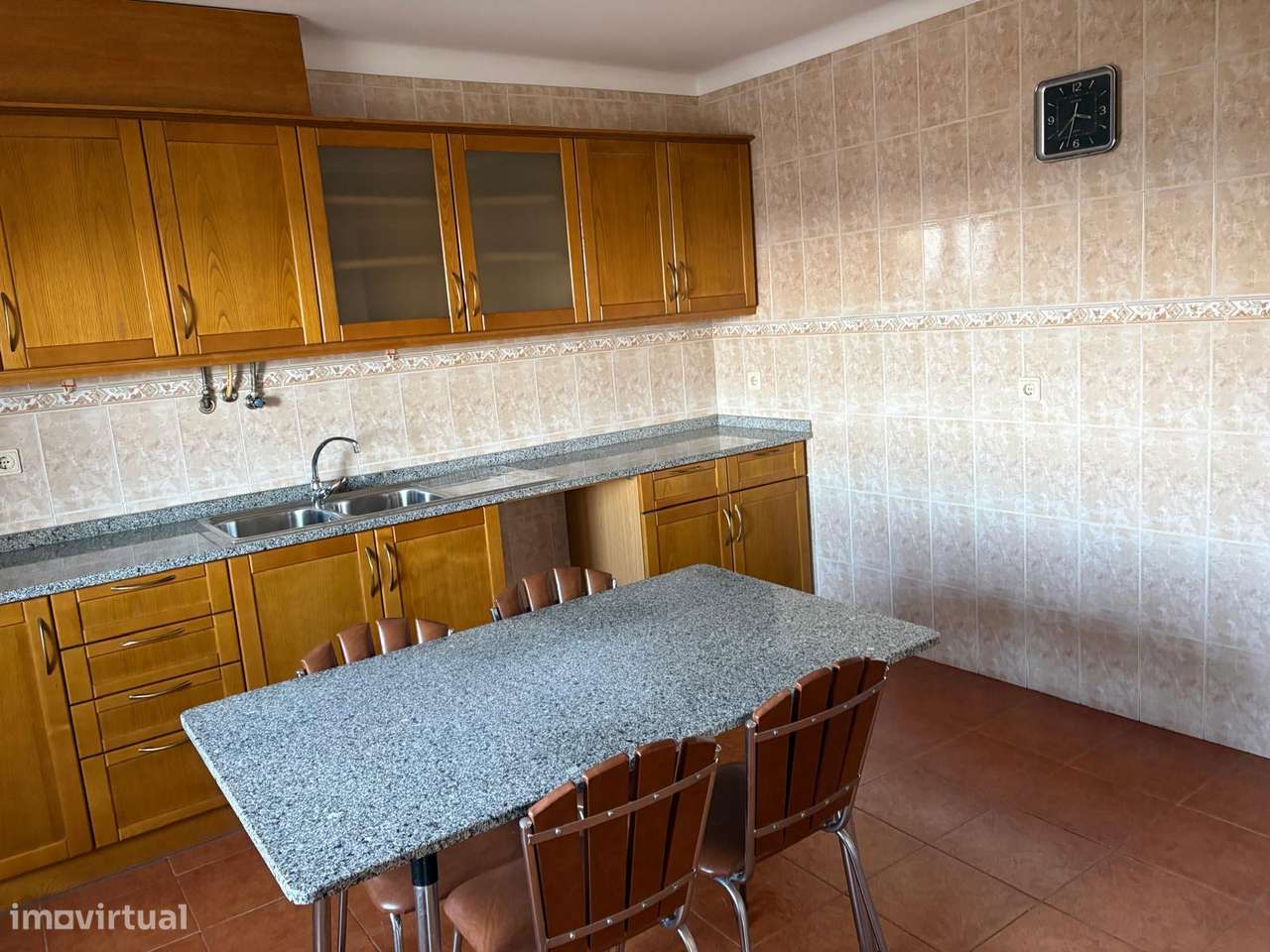 T3 em banda pronta a habitar com sótão habitável - Grande imagem: 5/15