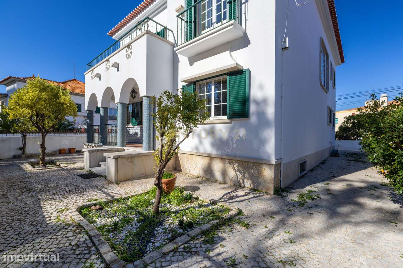 Casa Senhorial com 11 divisões,  no Centro de Faro. Ao pé do Colégio d - Grande imagem: 3/44