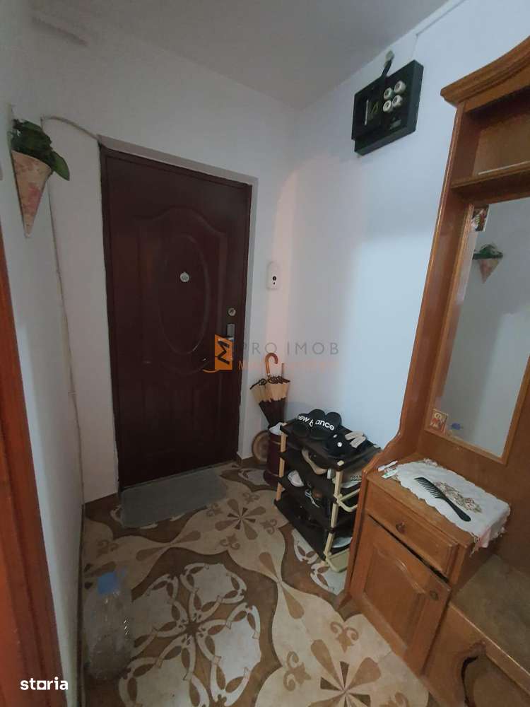 Apartament 2 camere conf 1 semidecomandat zona Brosteni - Imagine principală: 4/9