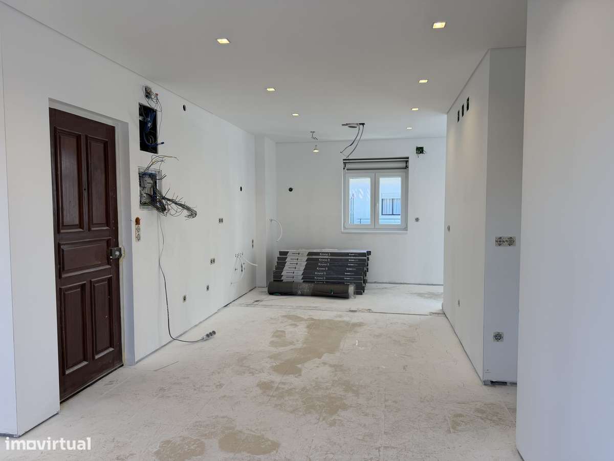 Apartamento t3 à venda na Rua Professor João Oliveira Coelho, 11 - Grande imagem: 5/21