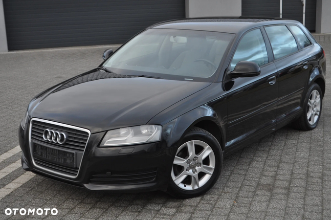 Audi A3 1.6 Attraction - 12