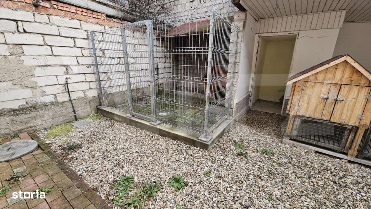 Casa individuala D+P cu 6 camere, 260mp, 3 bai, teren 921 mp, zona Seb - Imagine principală: 3/13