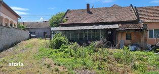 Casa demolabila de vanzare, str. Louis Pasteur