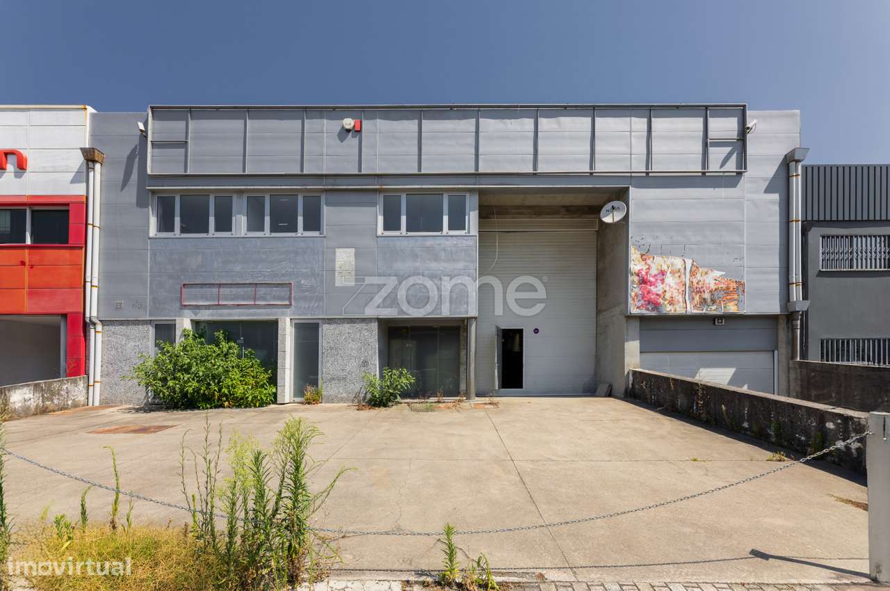 Pavilhão para arrendamento com 1797m2 em Frossos - Braga - Grande imagem: 1/29
