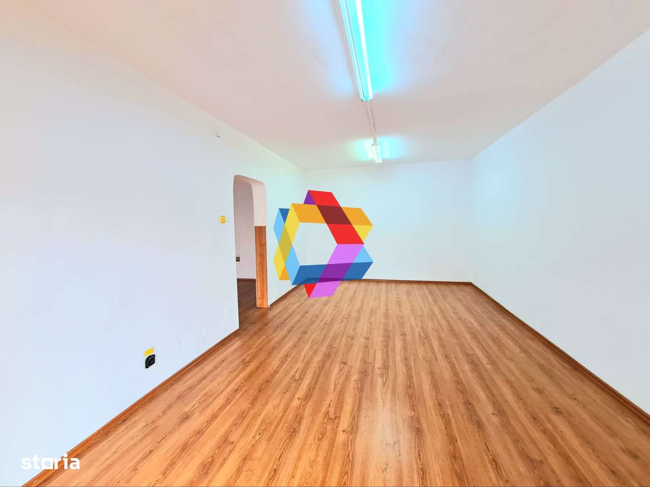 Spatiu comercial de vânzare cu vad Brașov - 57 mp # plus-imo.ro - Imagine principală: 4/9