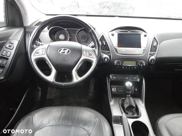 Hyundai ix35 2.0 CRDi 2WD Trend - 4