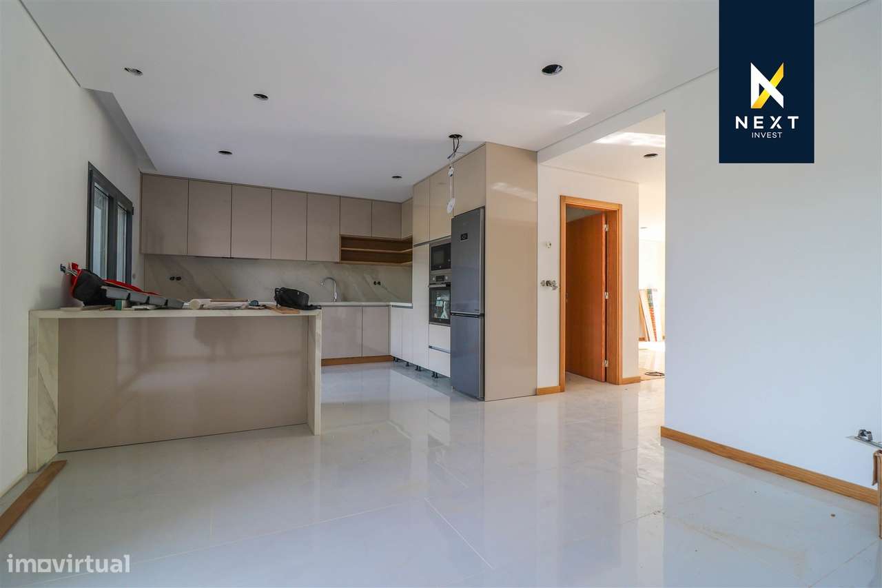 Moradia em T3+1 Nova – Viseu-19