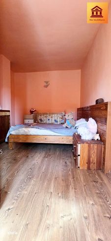 Casa localitatea Fiscut-12