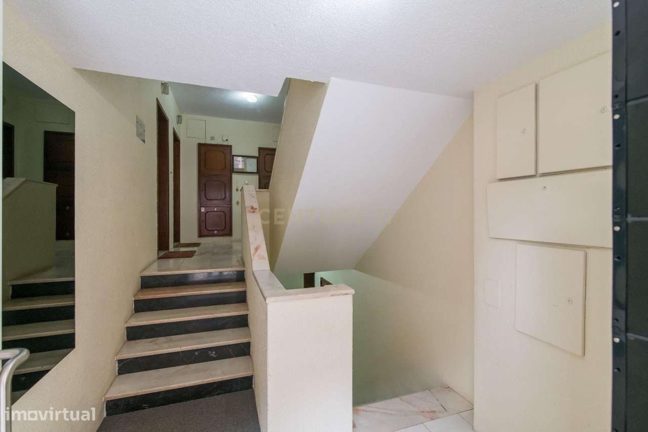 Apartamento T3 Remodelado na Abóboda – Conforto, Modernidade e Localiz-18