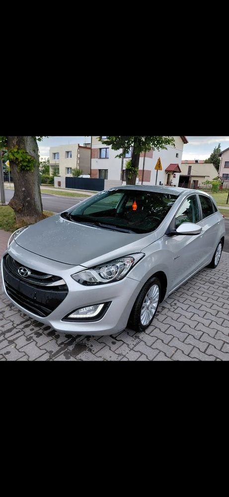 Hyundai i30 II blue 1.6 CRDi Classic 2012