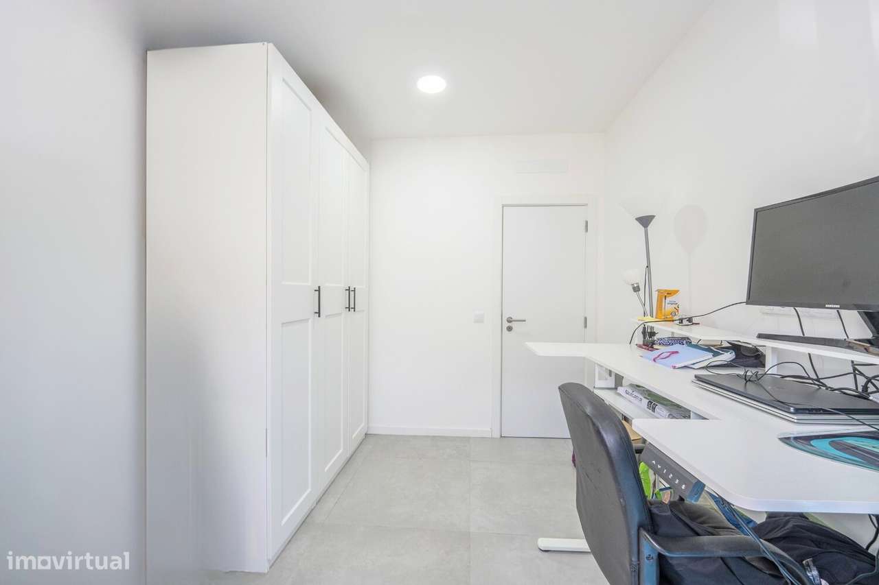 Apartamento T2; Almada-14