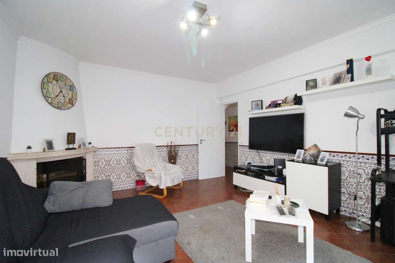 Apartamento T3 em Amora, Seixal - Oportunidade Única! - Grande imagem: 4/25