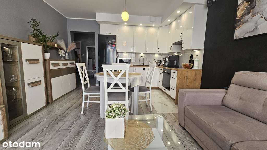 Atrakcyjne 3 pokojowe mieszkanie-0