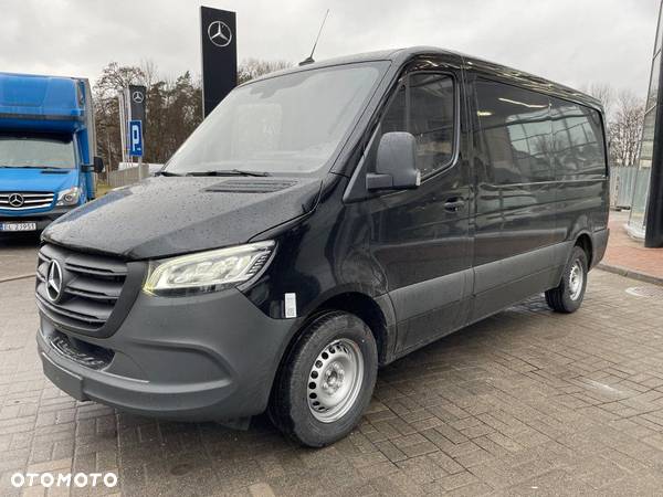 Mercedes-Benz sprinter - 4