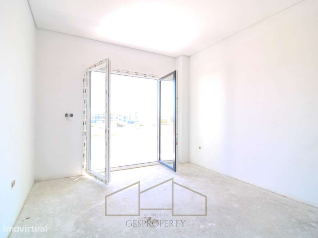 Apartamento T3 Duplex em Pinhal Novo-15