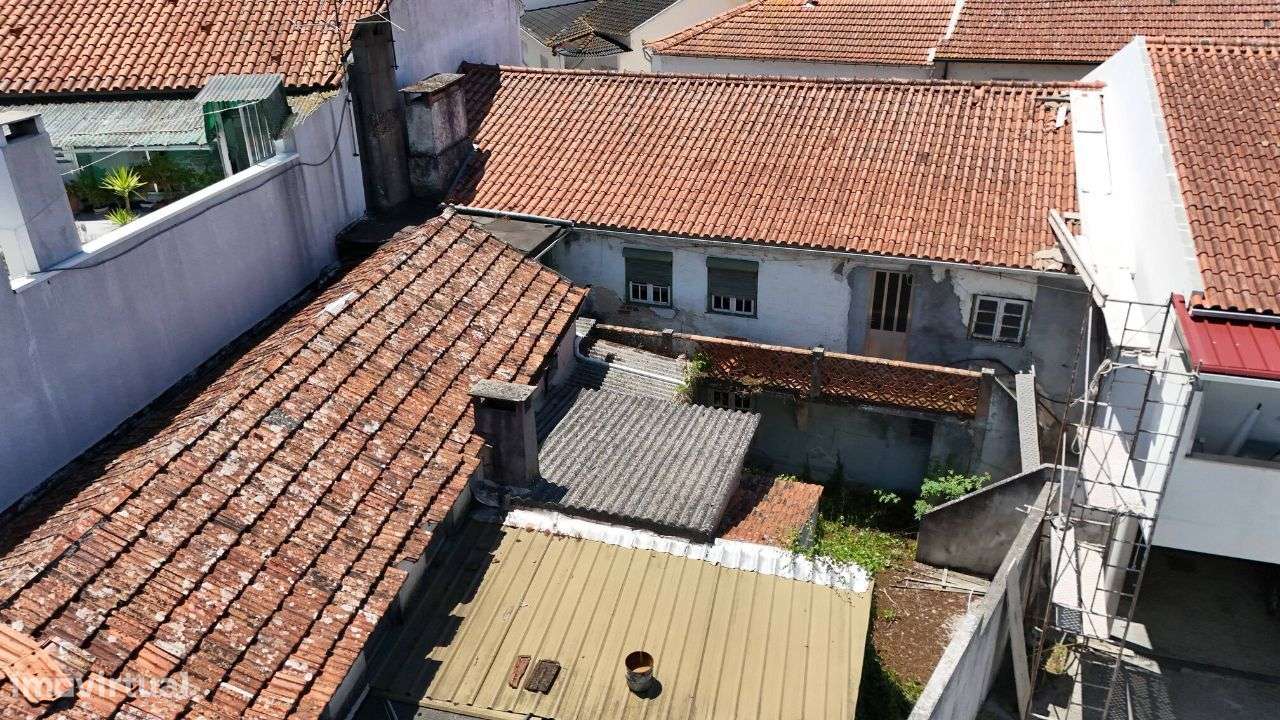 Prédio localizado em Louriçal, Pombal - Grande imagem: 4/20