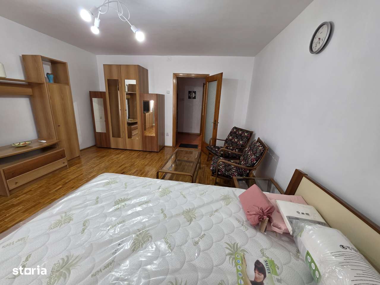 Garsoniera Stirbei Voda bloc 1993 et 3 mobilata Metrou Eroilor - Imagine principală: 5/20
