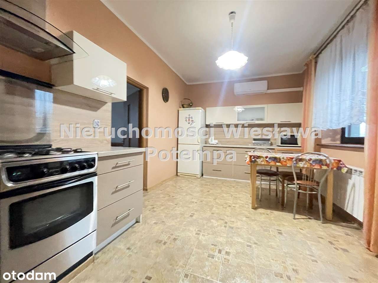 Uroczy dom w Goczałkowicach-15