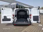 Ford Transit Courier - 12