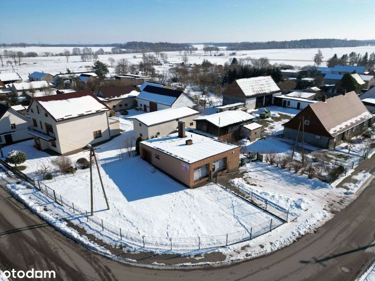 Lokal użytkowy z możliwością przekształcenia na dom. Garaż. - Pełny obrazek: 5/16