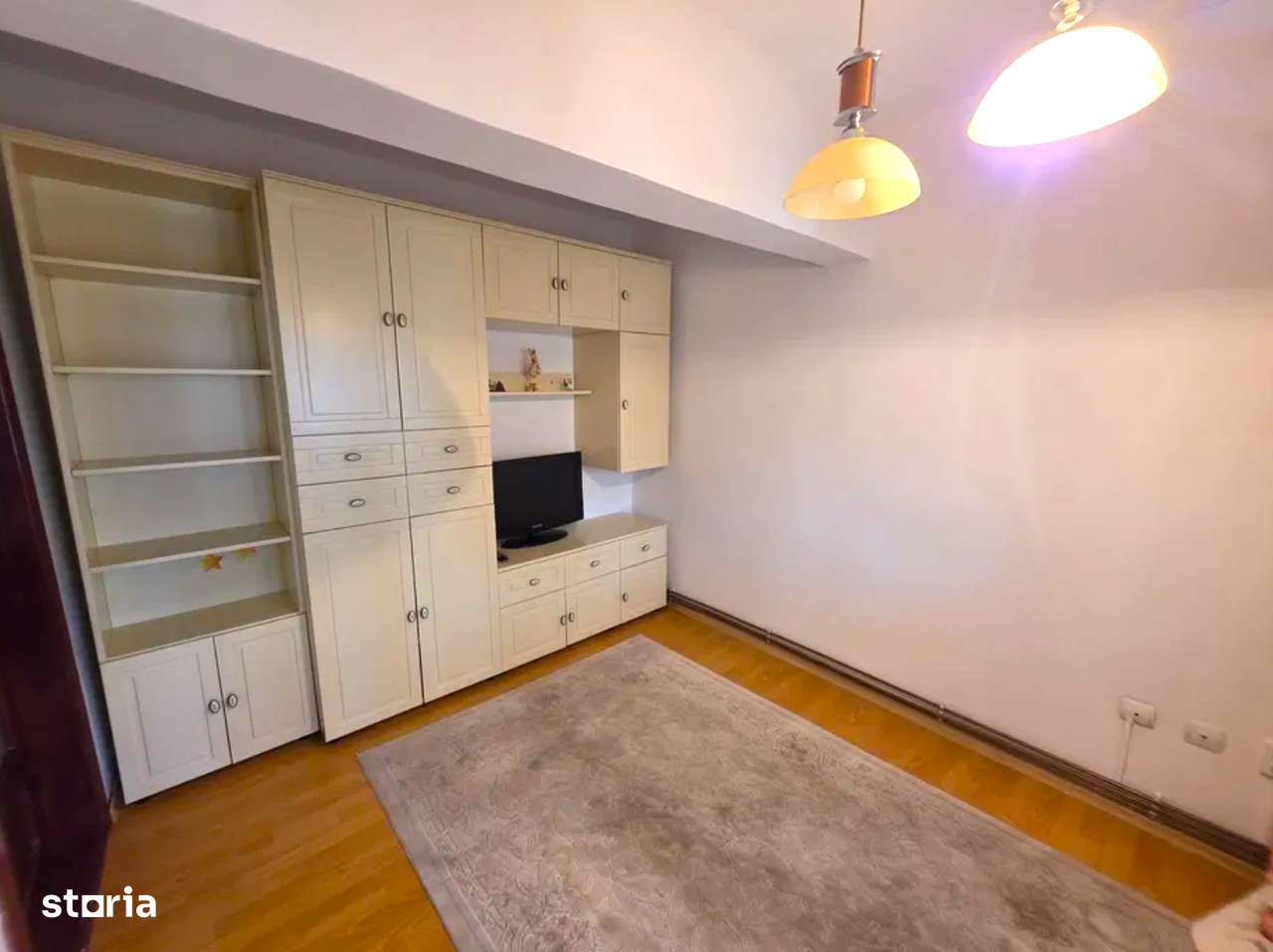 Apartament 4 camere de vânzare   Ultracentral etaj 1 - Imagine principală: 4/8
