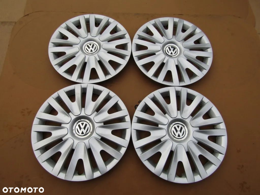 4x Kołpaki 15 VW Caddy Passat B5 Jetta Golf V VI VII Touran 5x112 - 1