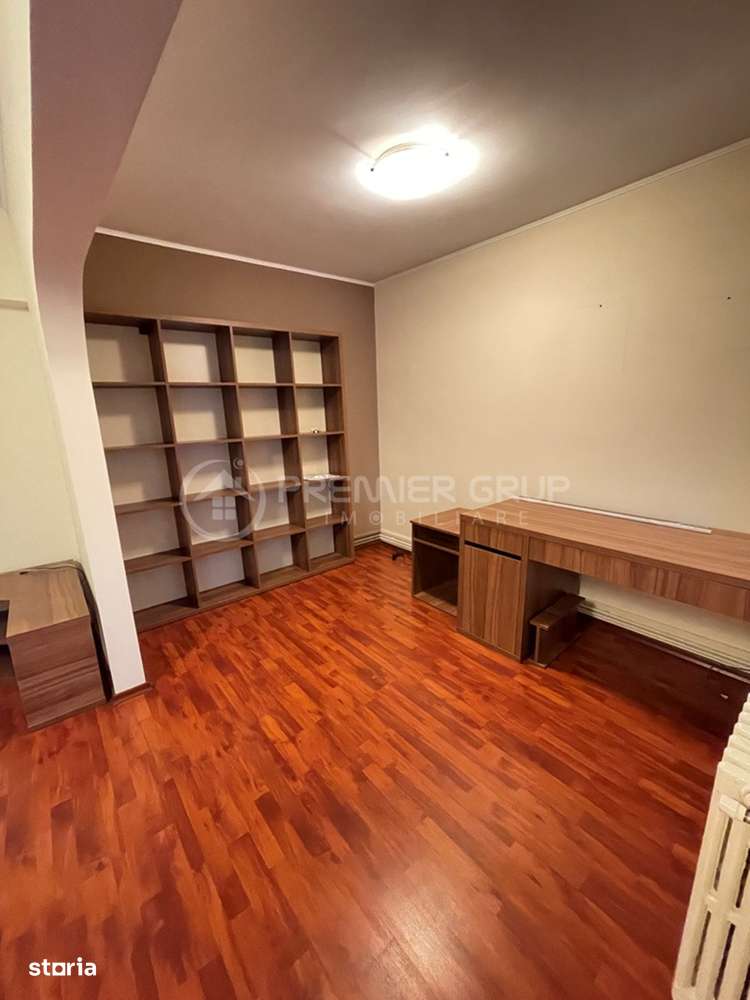 Etaj 1! Apartament 3 camere 90mp  2 bai, 4 balcoane, Pacurari-1