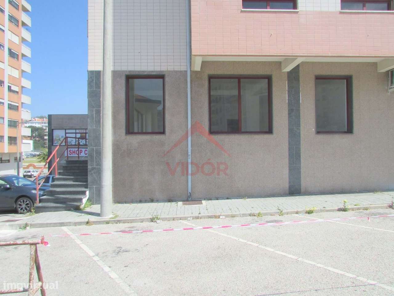 Loja de 93m2 c/ montras junto ao E.Leclerc Figueira da Foz - Grande imagem: 3/15