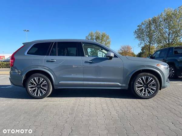 Volvo XC 90 - 11