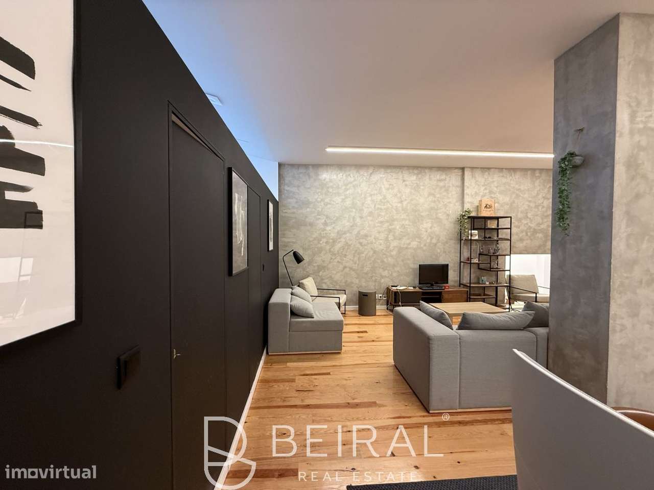 Espaço comercial espaçoso e luminoso no centro de Lisboa-46